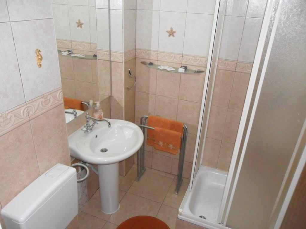 Calea Victoriei Apartment *